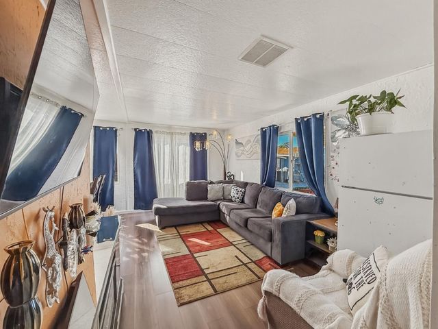 20 N Russel Road 59, Salinas, CA 93906