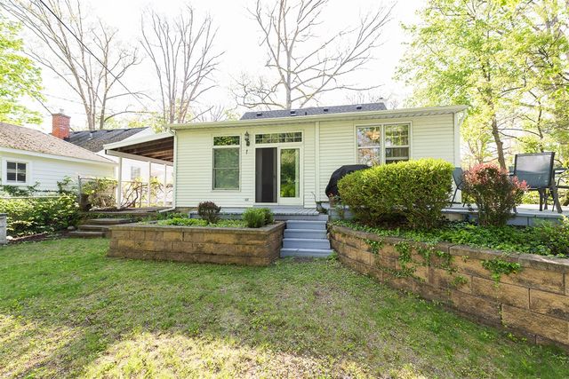 1211 Birk Avenue, Ann Arbor, MI 48103