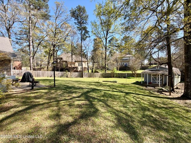 110 Napa Valley Drive, Clinton, MS 39056