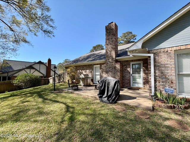 110 Napa Valley Drive, Clinton, MS 39056