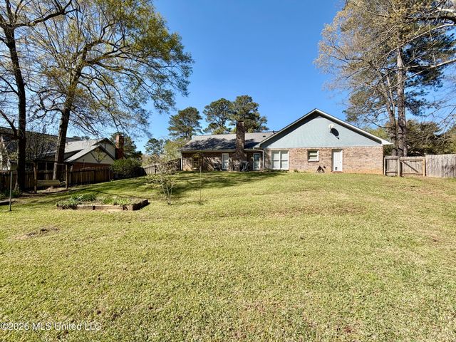 110 Napa Valley Drive, Clinton, MS 39056