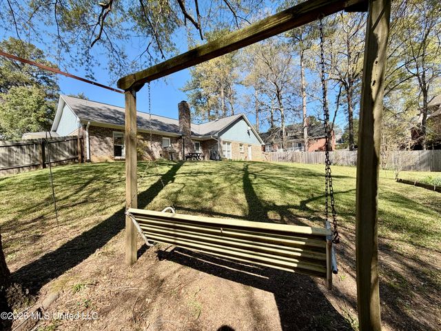 110 Napa Valley Drive, Clinton, MS 39056