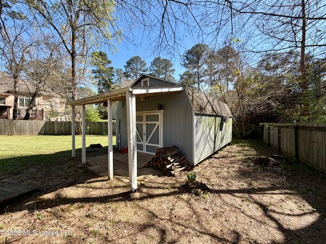 110 Napa Valley Drive, Clinton, MS 39056