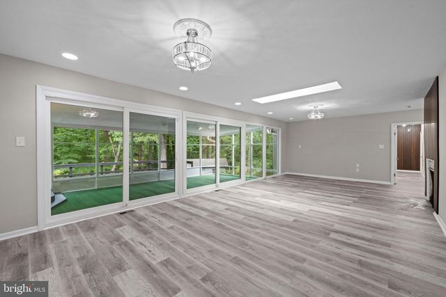 8206 CRANWOOD CT, Pikesville, MD 21208