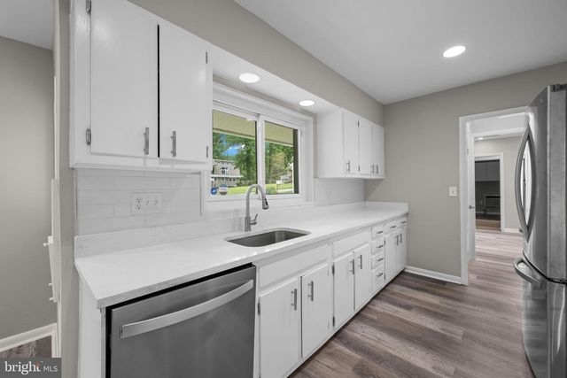 8206 CRANWOOD CT, Pikesville, MD 21208