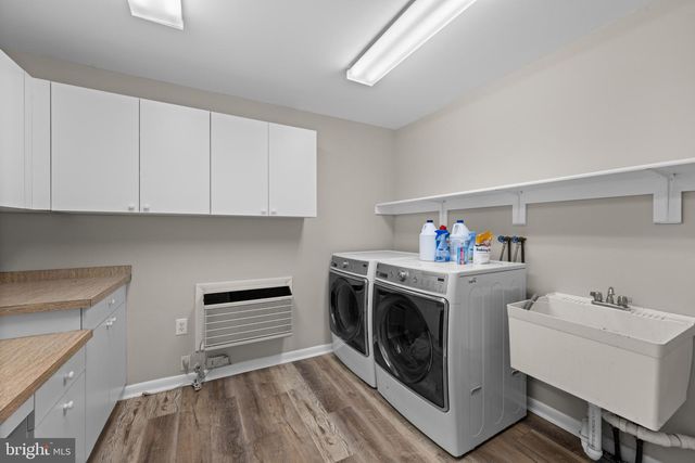 8206 CRANWOOD CT, Pikesville, MD 21208