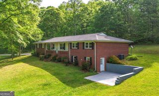 292 S Prospect Avenue, Waco, GA 30182