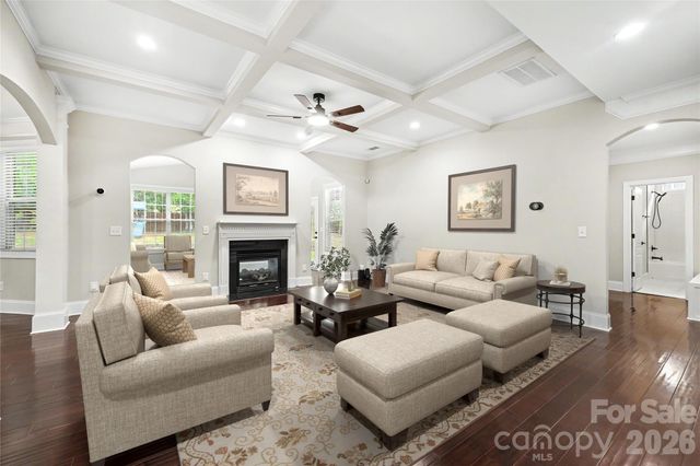 4624 Pebble Run Drive, Matthews, NC 28105