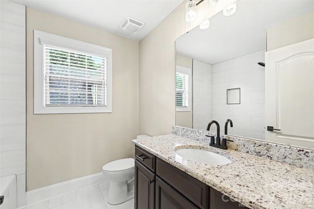 4624 Pebble Run Drive, Matthews, NC 28105