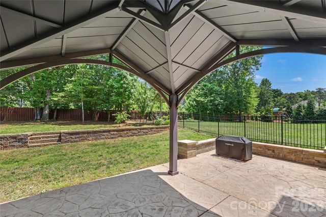 4624 Pebble Run Drive, Matthews, NC 28105
