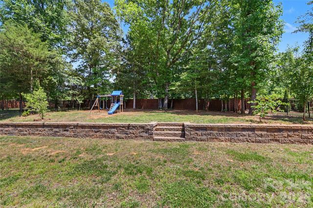 4624 Pebble Run Drive, Matthews, NC 28105