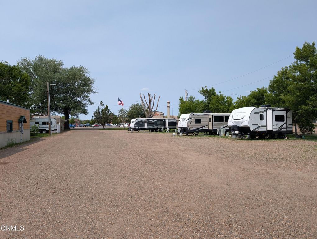 501 North Central Avenue, Sidney, MT 59270 photo 16