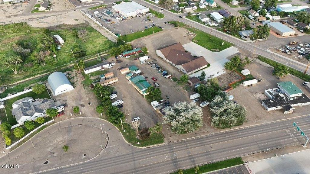 501 North Central Avenue, Sidney, MT 59270 photo 2