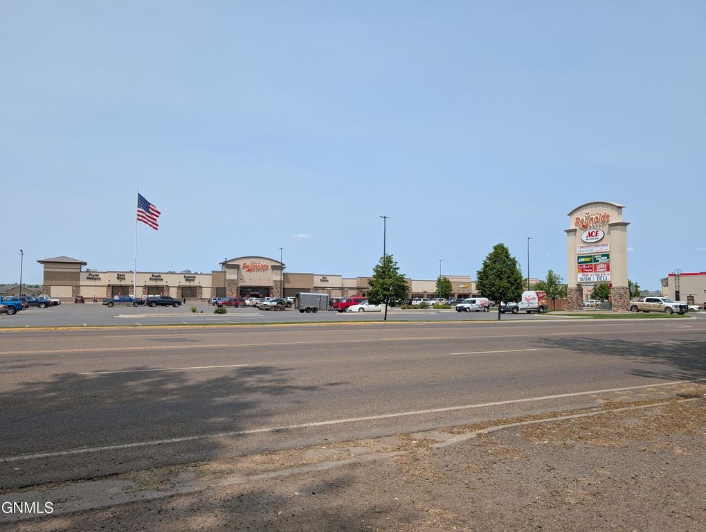 501 North Central Avenue, Sidney, MT 59270 photo 5