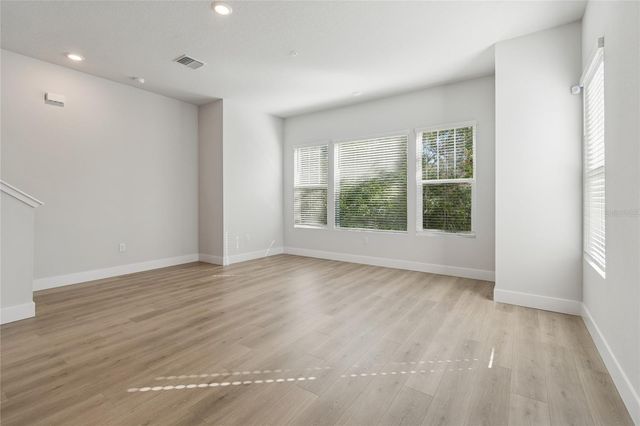 6605 N NEBRASKA AVENUE 17, Tampa, FL 33604