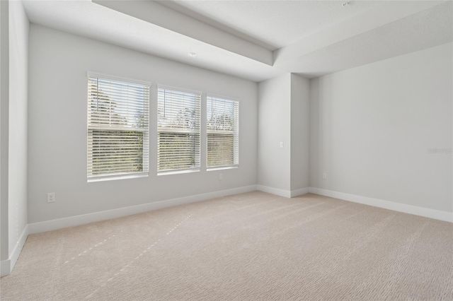 6605 N NEBRASKA AVENUE 17, Tampa, FL 33604