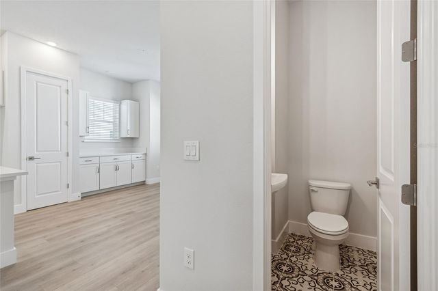 6605 N NEBRASKA AVENUE 17, Tampa, FL 33604