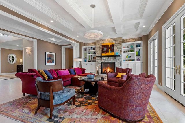 3555 NICOLET DRIVE, Green Bay, WI 54311