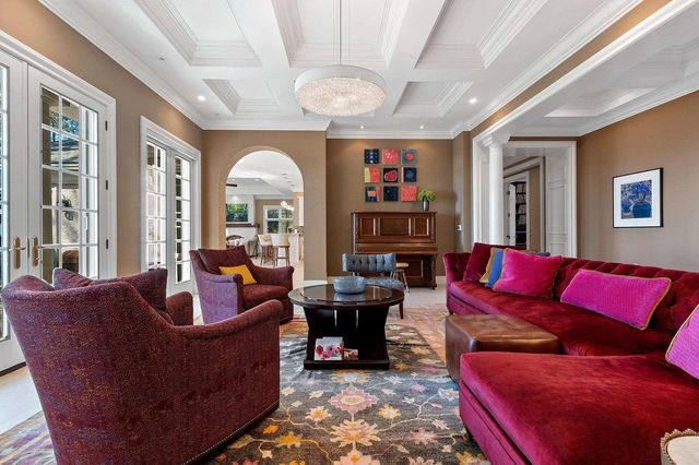 3555 NICOLET DRIVE, Green Bay, WI 54311