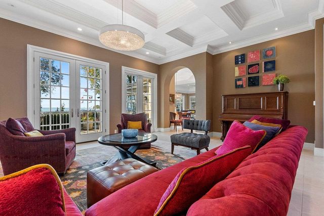 3555 NICOLET DRIVE, Green Bay, WI 54311