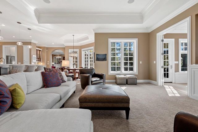 3555 NICOLET DRIVE, Green Bay, WI 54311