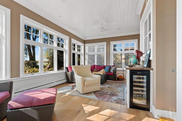 3555 NICOLET DRIVE, Green Bay, WI 54311