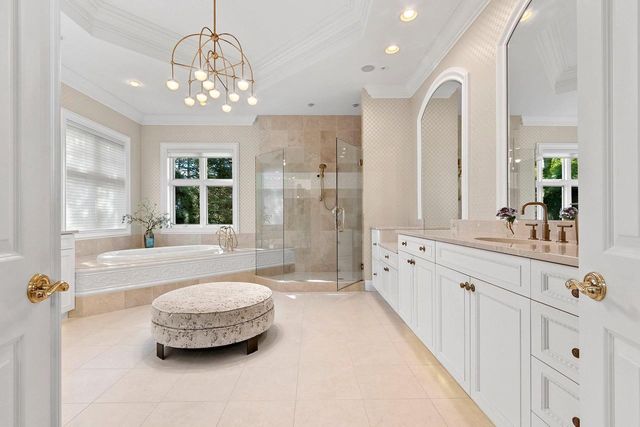 3555 NICOLET DRIVE, Green Bay, WI 54311