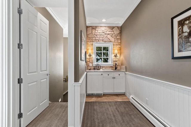 3555 NICOLET DRIVE, Green Bay, WI 54311