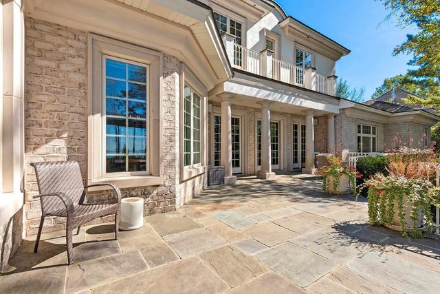 3555 NICOLET DRIVE, Green Bay, WI 54311