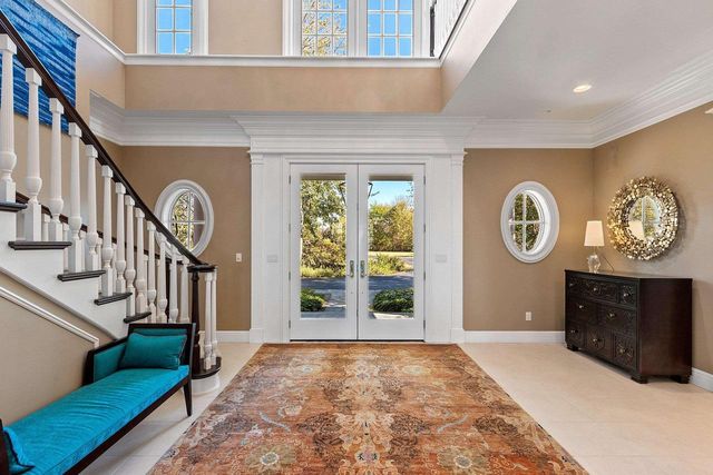 3555 NICOLET DRIVE, Green Bay, WI 54311