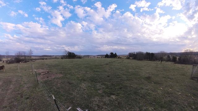 6304 County Road 1820, Pomona, MO 65789