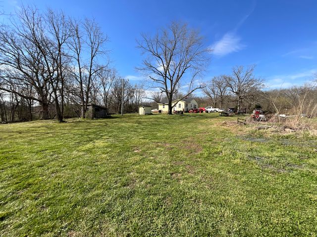 6304 County Road 1820, Pomona, MO 65789