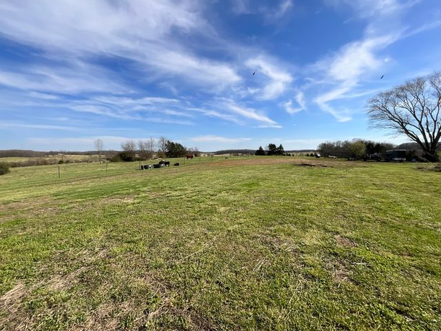 6304 County Road 1820, Pomona, MO 65789