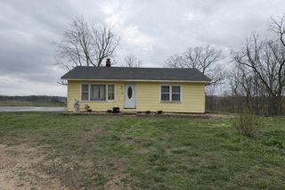 6304 County Road 1820, Pomona, MO 65789