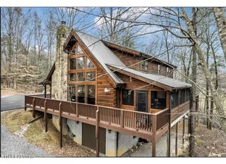 4049 Rountop Drive, Sevierville, TN 37862