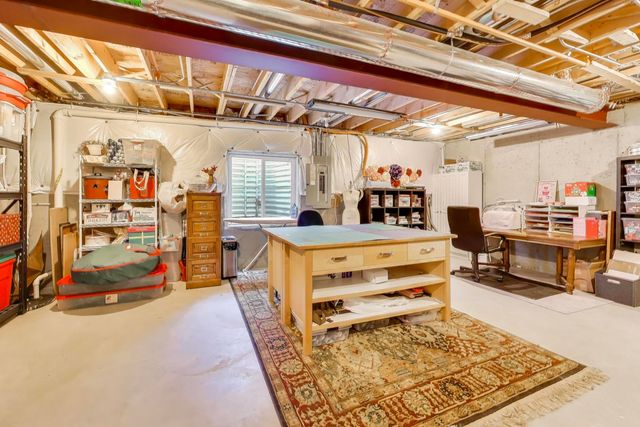 3223 N Heritage Lane, Arlington Heights, IL 60004