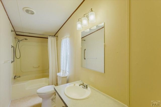 3107 Herrick Place, Pueblo, CO 81003