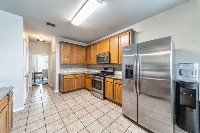 3202 Silver Point Court, Mansfield, TX 76063