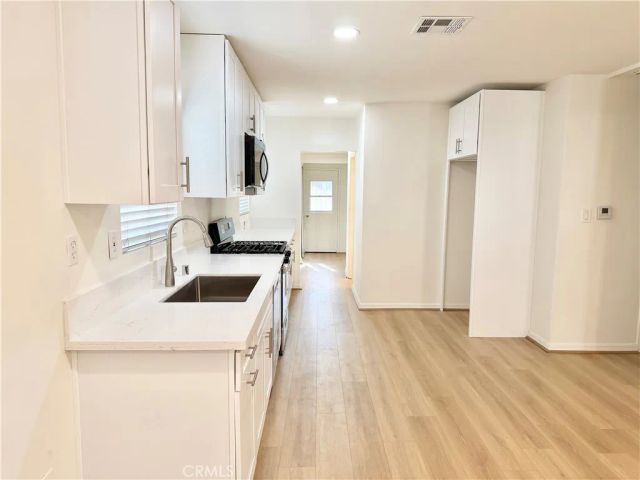 520 W California, Glendale, CA 91203