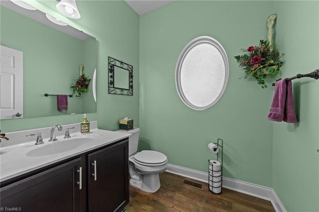8169 Mcclanahan Drive, Browns Summit, NC 27214