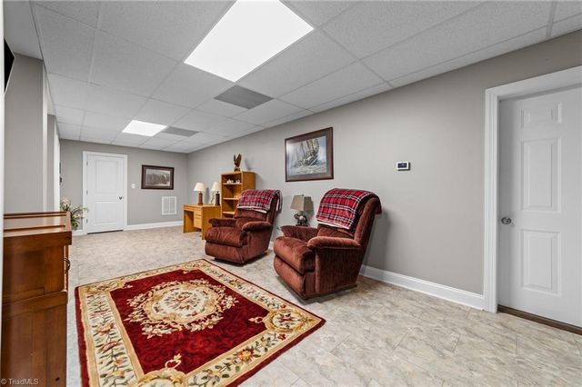 8169 Mcclanahan Drive, Browns Summit, NC 27214