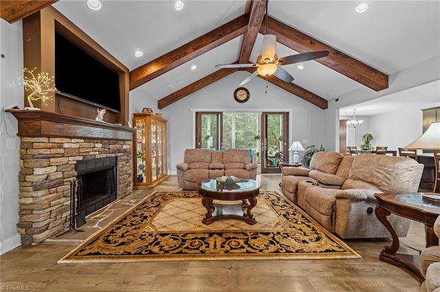 8169 Mcclanahan Drive, Browns Summit, NC 27214