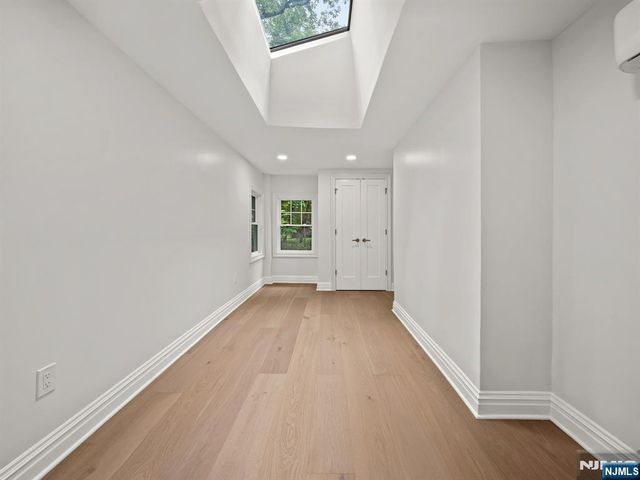 72 Fremont Avenue, Park Ridge, NJ 07656