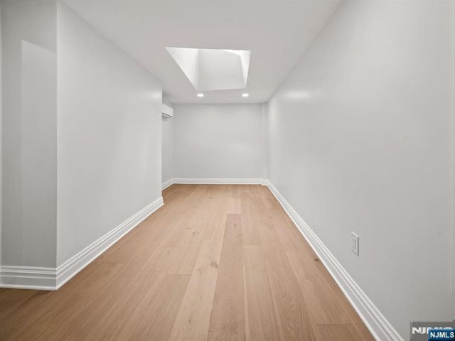 72 Fremont Avenue, Park Ridge, NJ 07656