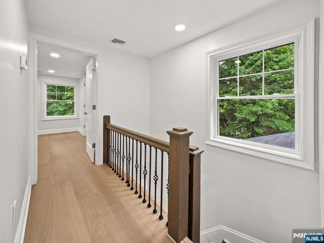 72 Fremont Avenue, Park Ridge, NJ 07656