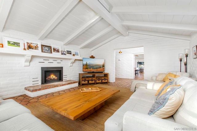 2825 Vista Del Rio, Fallbrook, CA 92028