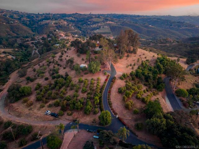 2825 Vista Del Rio, Fallbrook, CA 92028