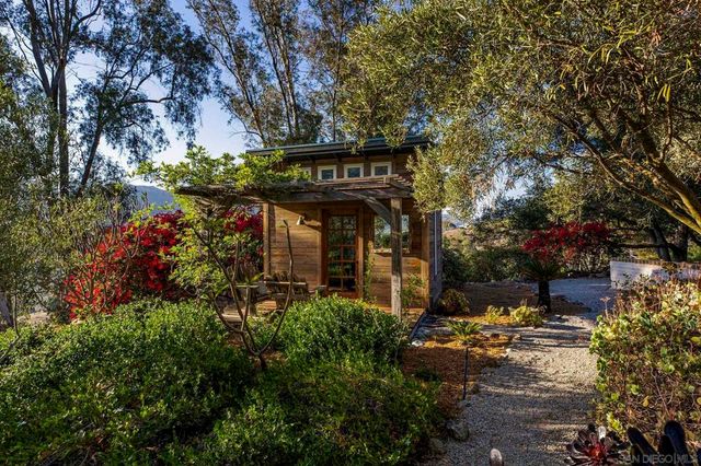 2825 Vista Del Rio, Fallbrook, CA 92028