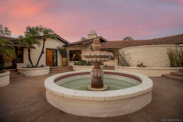 2825 Vista Del Rio, Fallbrook, CA 92028