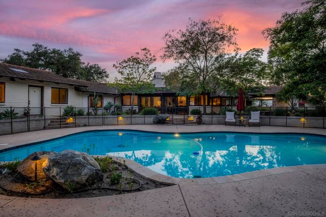 2825 Vista Del Rio, Fallbrook, CA 92028